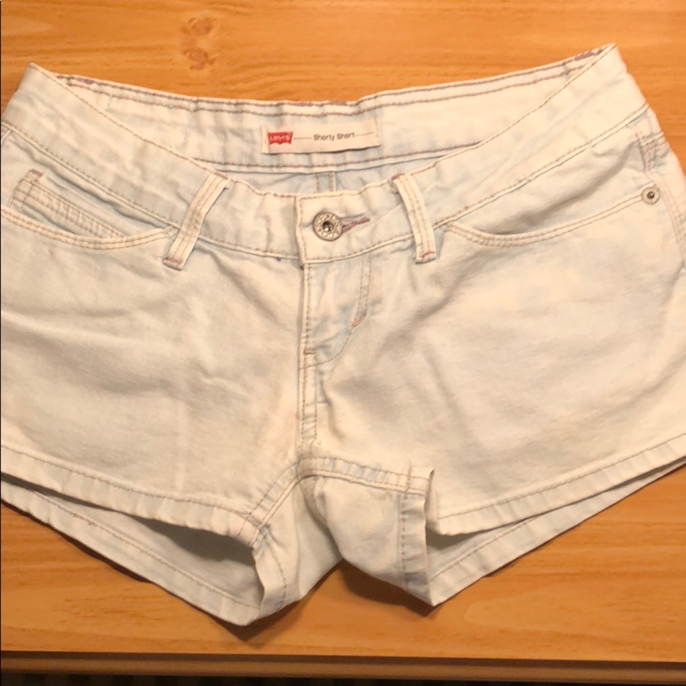 Levi’s denim shorts